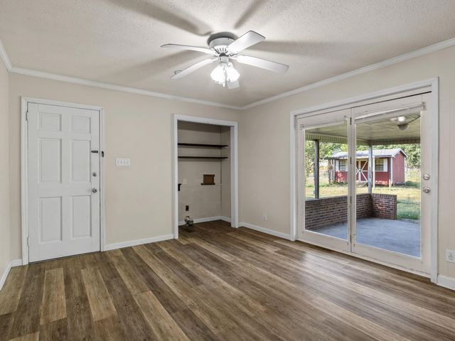 299 Mcabee rd, Roebuck, SC 29369