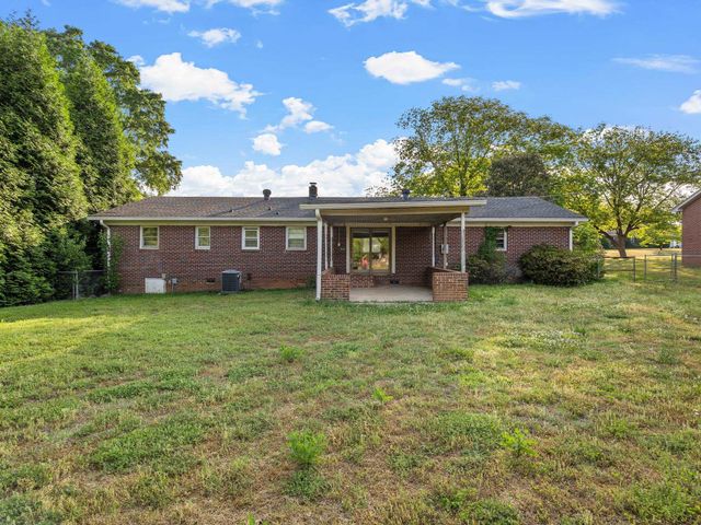 299 Mcabee rd, Roebuck, SC 29369