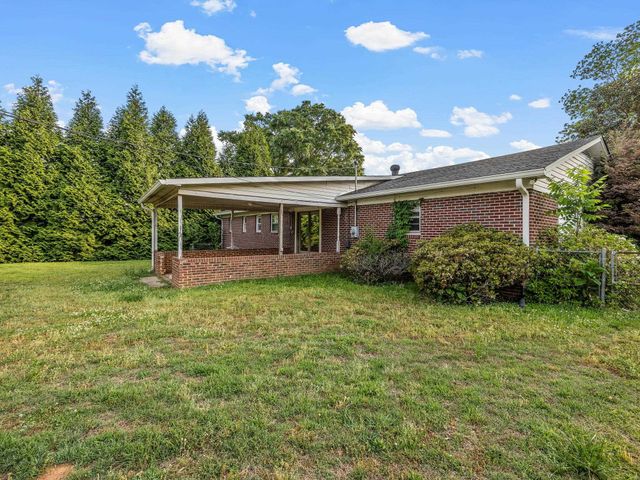 299 Mcabee rd, Roebuck, SC 29369