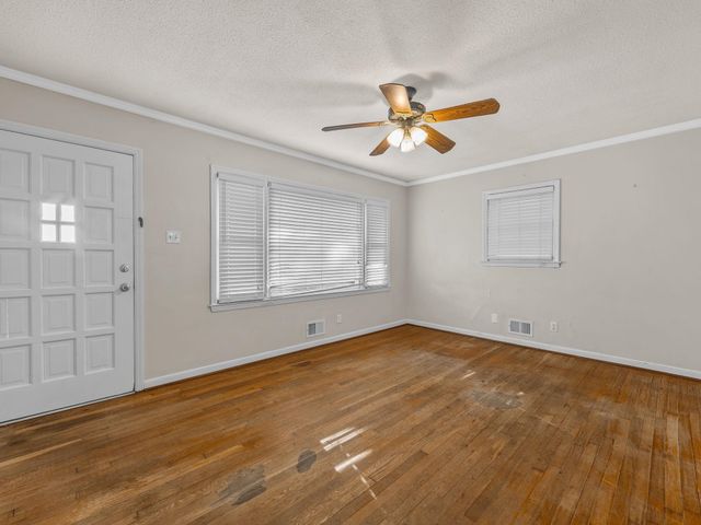 299 Mcabee rd, Roebuck, SC 29369