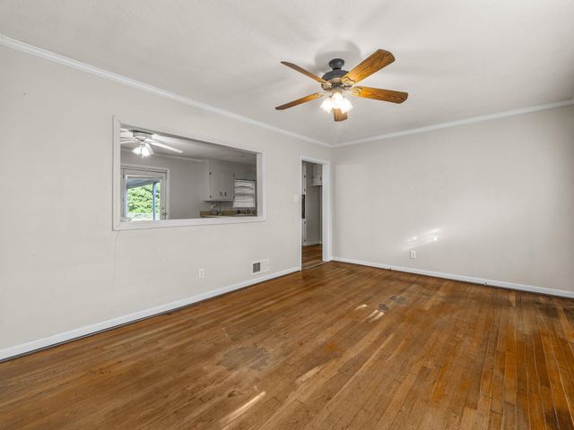 299 Mcabee rd, Roebuck, SC 29369