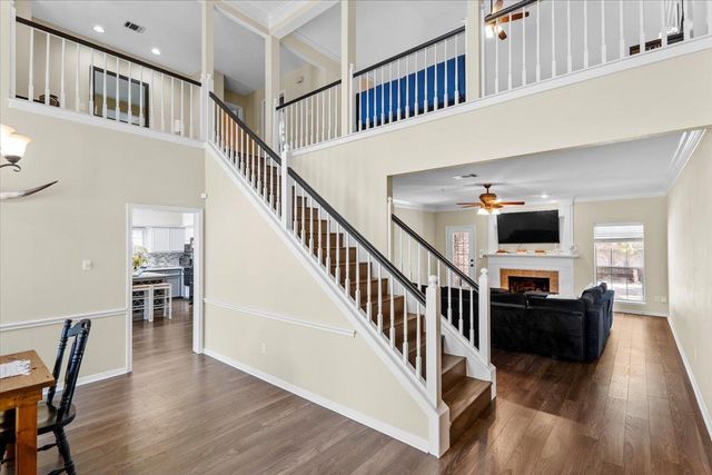 10116 Pinehurst DR, Austin, TX 78747