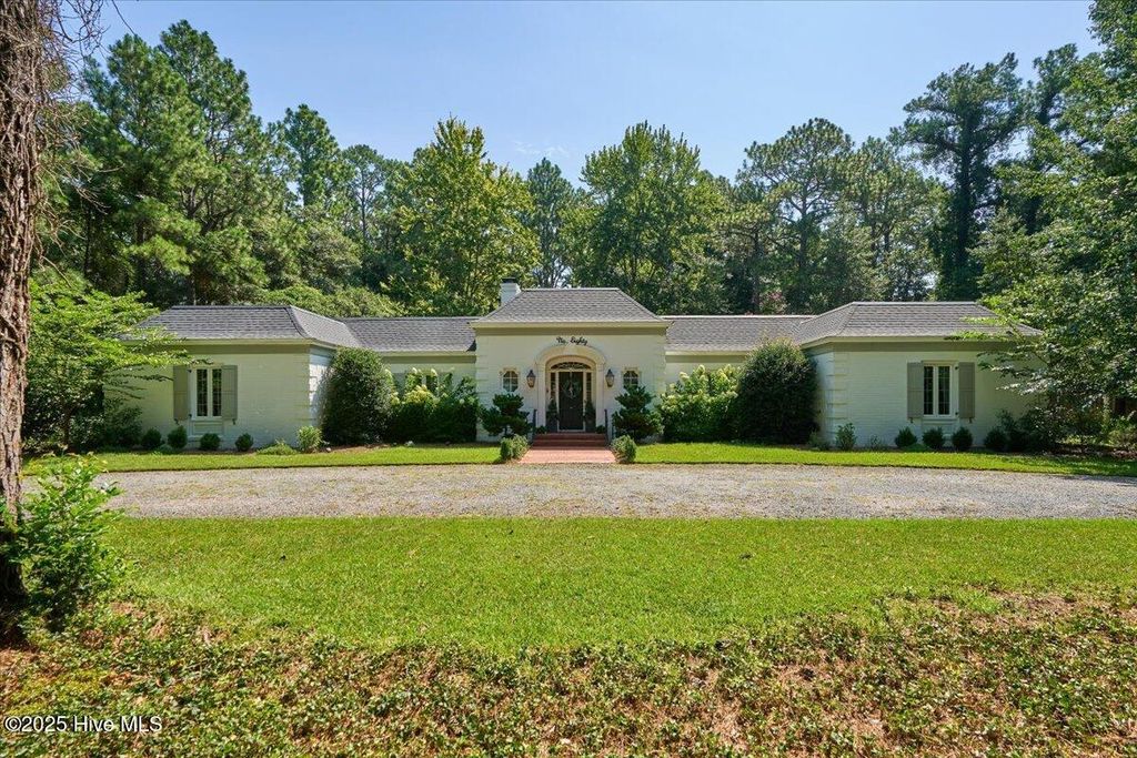 80 Mccaskill Road, Pinehurst, NC 28374
