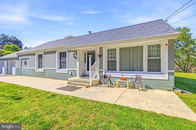 903 OLD FORGE RD, Oxford, PA 19363