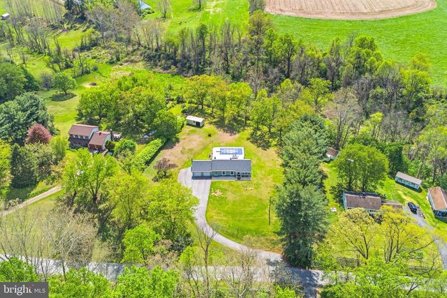903 OLD FORGE RD, Oxford, PA 19363