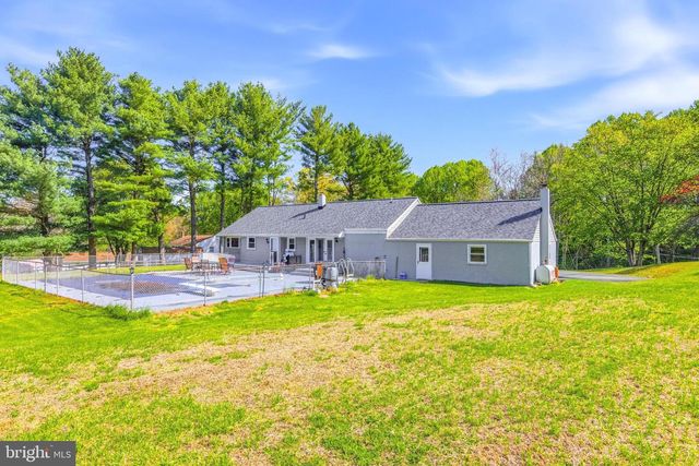 903 OLD FORGE RD, Oxford, PA 19363