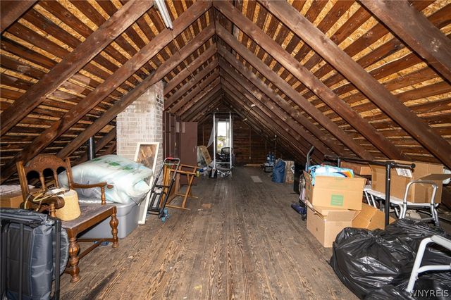 46 Cunard Road, Buffalo, NY 14216