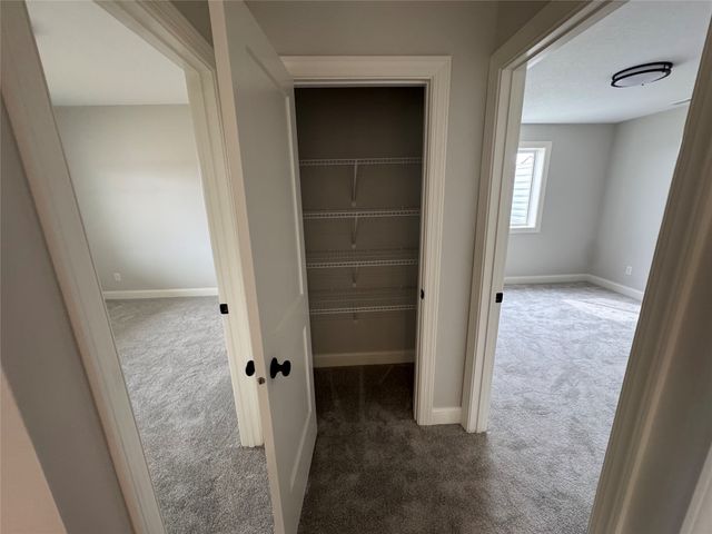 1637 22nd Avenue SE, Altoona, IA 50009