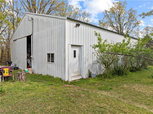 1862 Marion County 2027, Yellville, AR 72687
