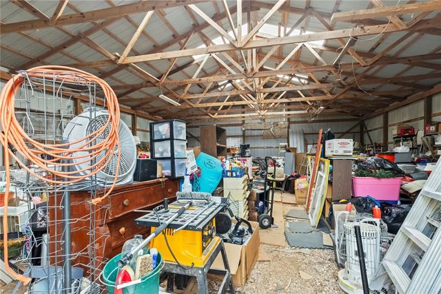 1862 Marion County 2027, Yellville, AR 72687