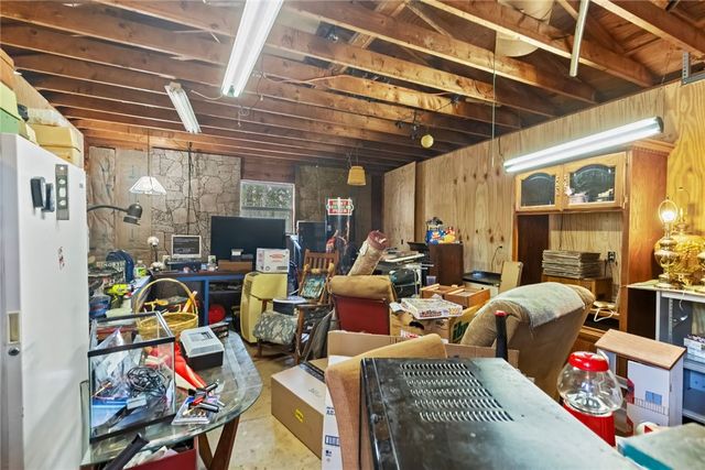 1862 Marion County 2027, Yellville, AR 72687