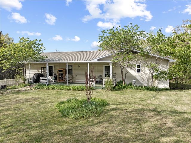 1862 Marion County 2027, Yellville, AR 72687