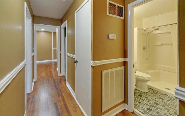 60 Kelsey Drive, Hartwell, GA 30643