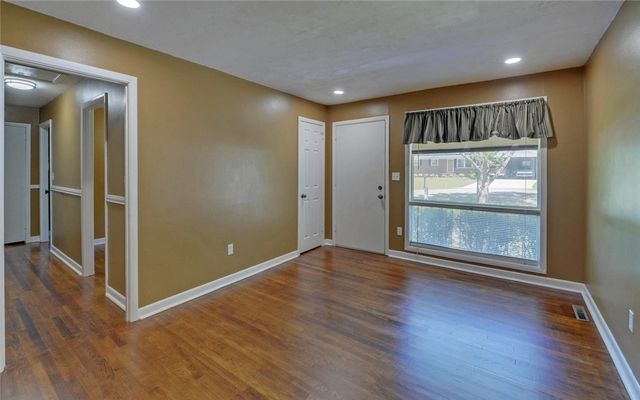 60 Kelsey Drive, Hartwell, GA 30643