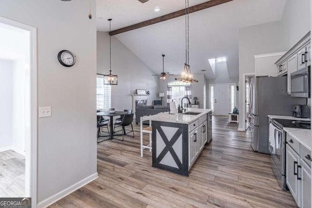 395 Flintlock Drive, Dacula, GA 30019