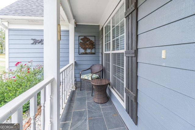 395 Flintlock Drive, Dacula, GA 30019