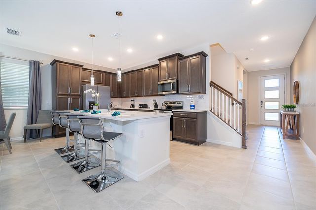 1636 TROPICAL PALMS CIRCLE, Kissimmee, FL 34747