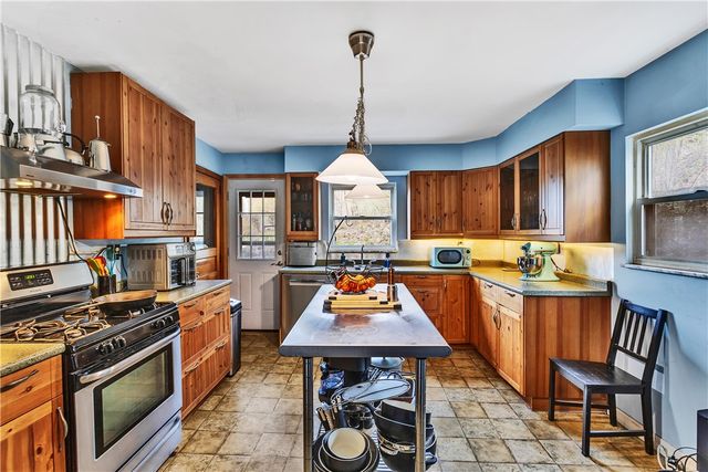 237 Clifton Ave, Sharpsburg, PA 15215