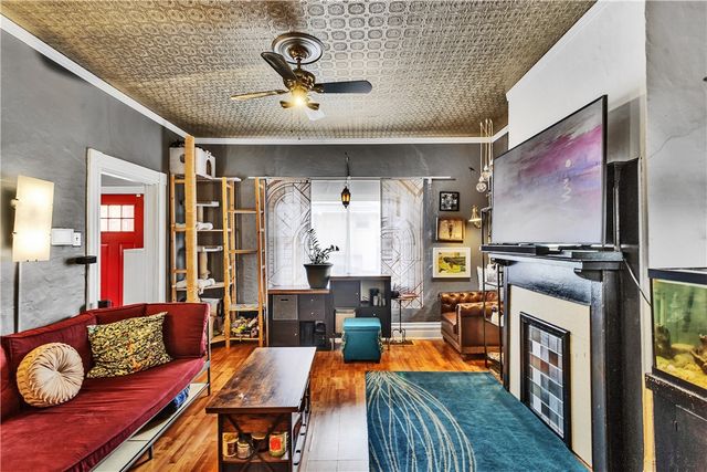 237 Clifton Ave, Sharpsburg, PA 15215