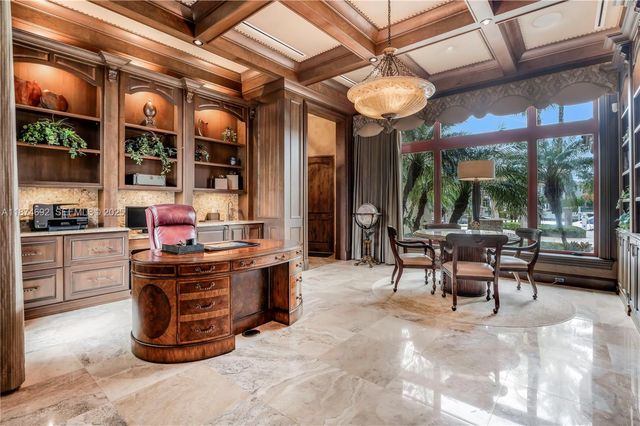 700 Osprey Point Circle, Boca Raton, FL 33431