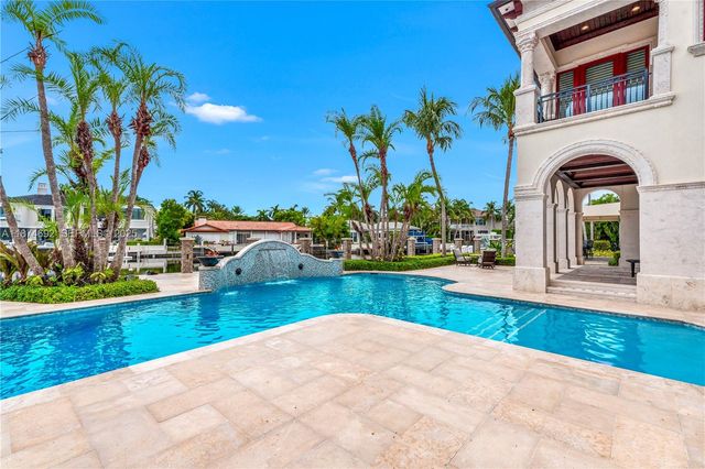 700 Osprey Point Circle, Boca Raton, FL 33431