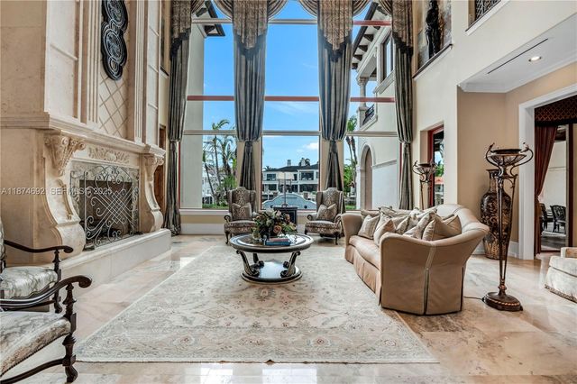 700 Osprey Point Circle, Boca Raton, FL 33431