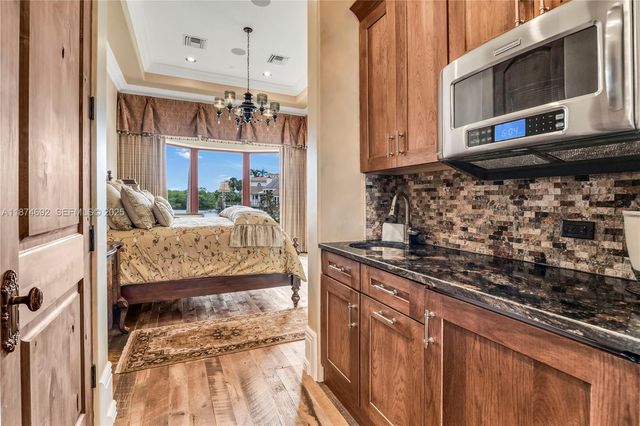 700 Osprey Point Circle, Boca Raton, FL 33431