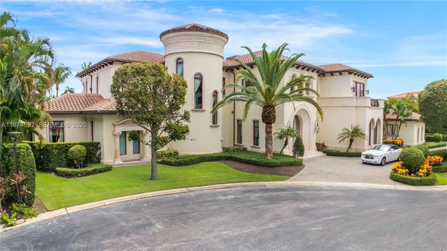 700 Osprey Point Circle, Boca Raton, FL 33431