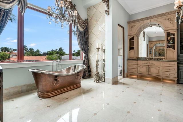 700 Osprey Point Circle, Boca Raton, FL 33431