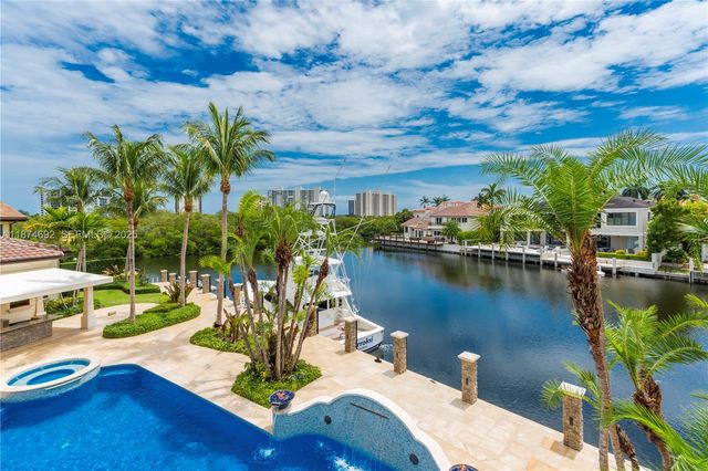 700 Osprey Point Circle, Boca Raton, FL 33431