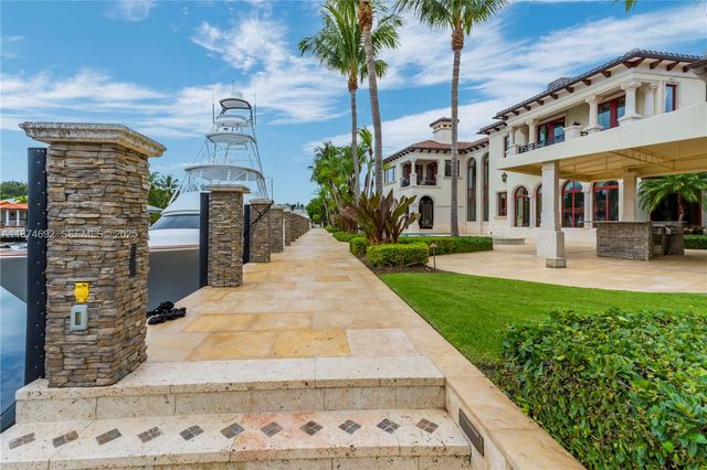 700 Osprey Point Circle, Boca Raton, FL 33431