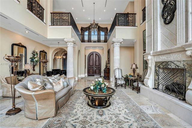700 Osprey Point Circle, Boca Raton, FL 33431