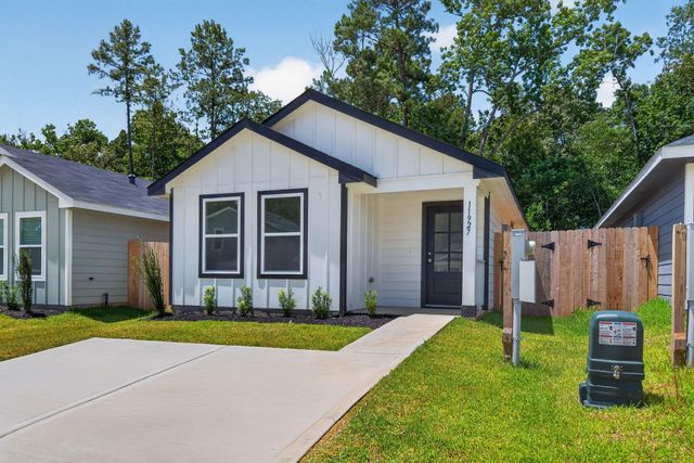 11927 Detar Court, Willis, TX 77378