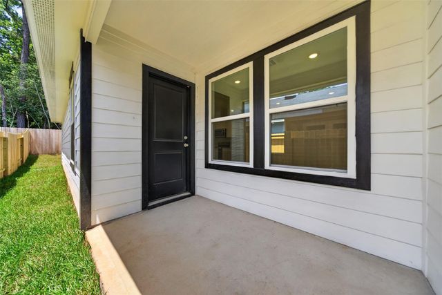 11927 Detar Court, Willis, TX 77378