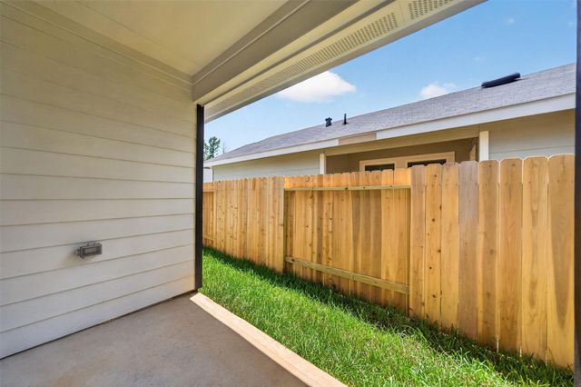 11927 Detar Court, Willis, TX 77378