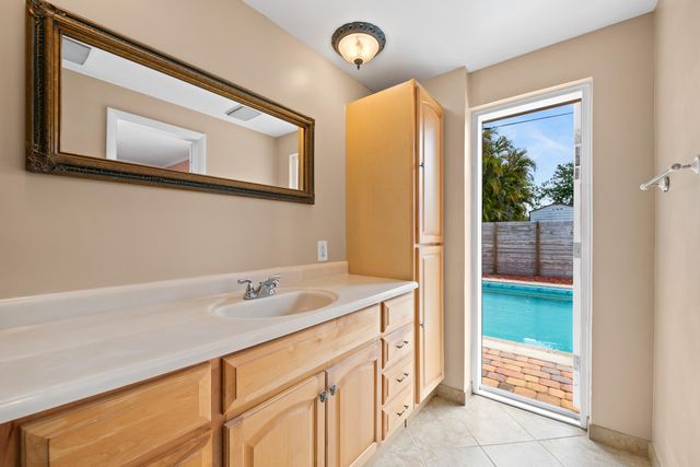 5018 SW 91st Terrace, Cooper City, FL 33328