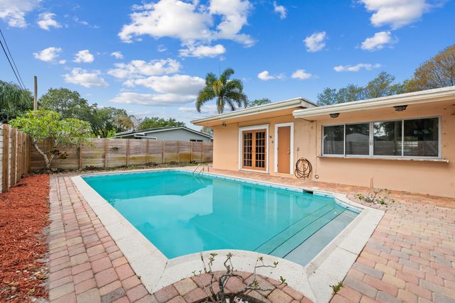 5018 SW 91st Terrace, Cooper City, FL 33328