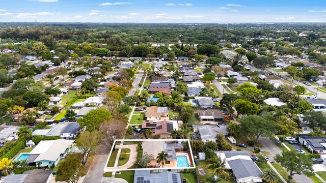 5018 SW 91st Terrace, Cooper City, FL 33328