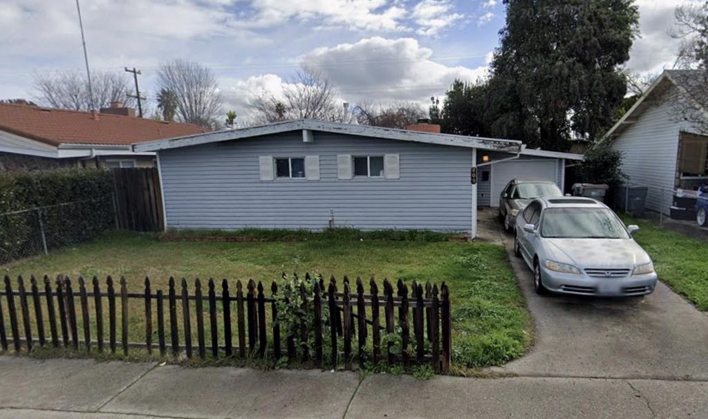 809 Inglewood Dr, West Sacramento, CA 95605