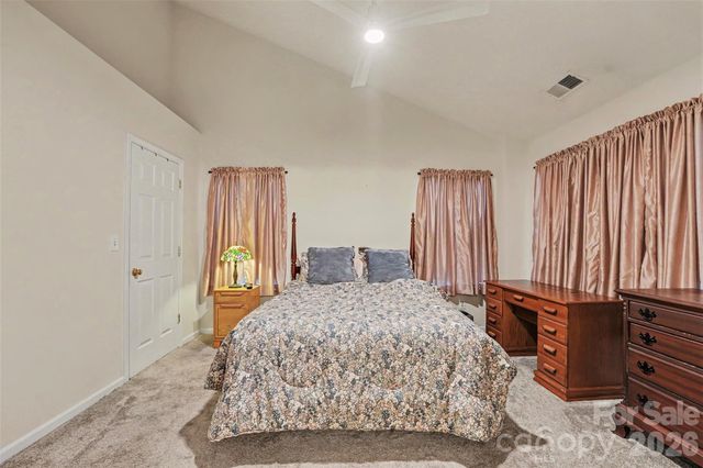 9866 Treeside Lane, Matthews, NC 28105