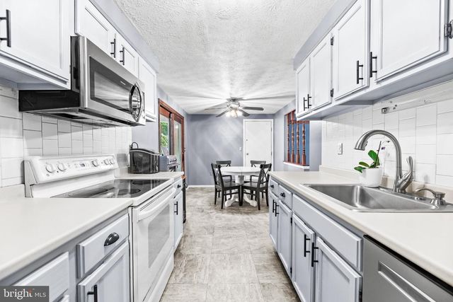 4314 FLORA AVE, Prince Frederick, MD 20678