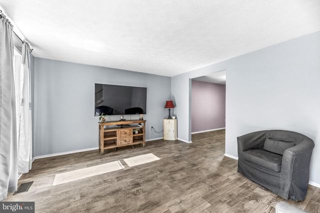 4314 FLORA AVE, Prince Frederick, MD 20678