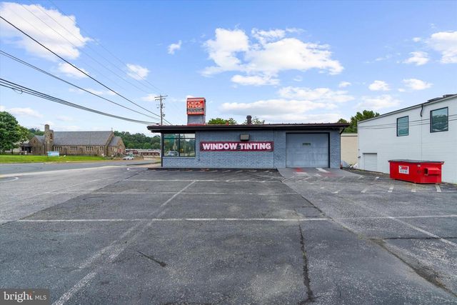 7901 BELAIR RD, Baltimore, MD 21236