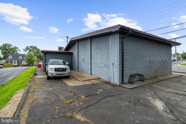 7901 BELAIR RD, Baltimore, MD 21236