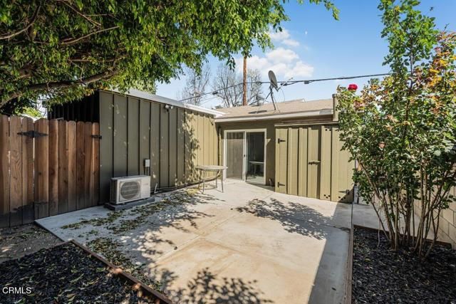 6131 Ranchito Avenue, Los Angeles, CA 91401