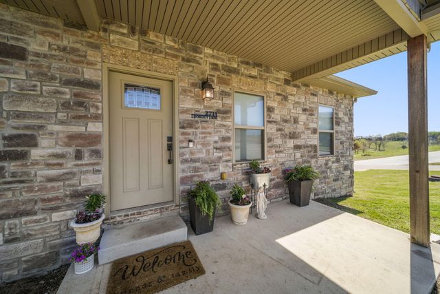 2711 Lookout Lane, Grove, OK 74344