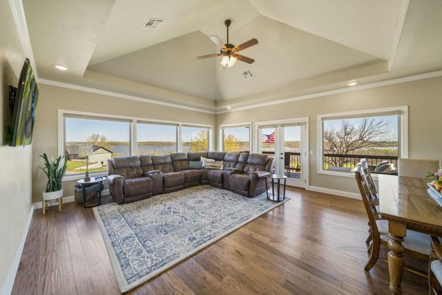 2711 Lookout Lane, Grove, OK 74344