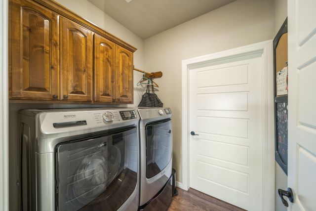 2711 Lookout Lane, Grove, OK 74344