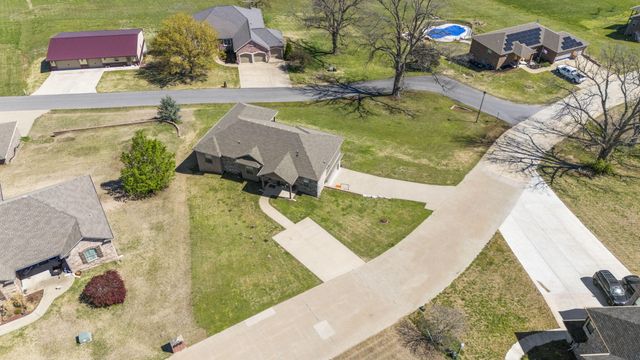 2711 Lookout Lane, Grove, OK 74344