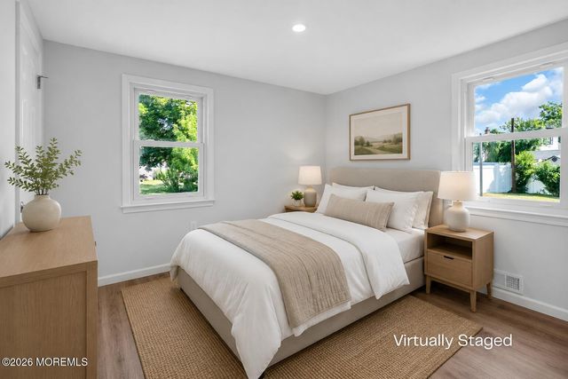 17 Harrison Road, Freehold, NJ 07728